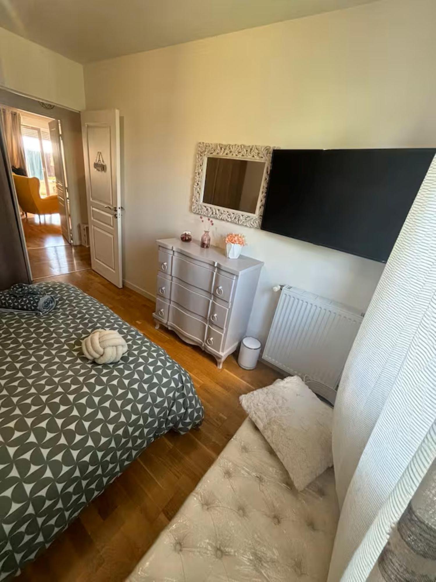A 10 Mins D'Aeroport D'Orly Logement Lumineux Chaleureux 阿蒂斯蒙斯 外观 照片